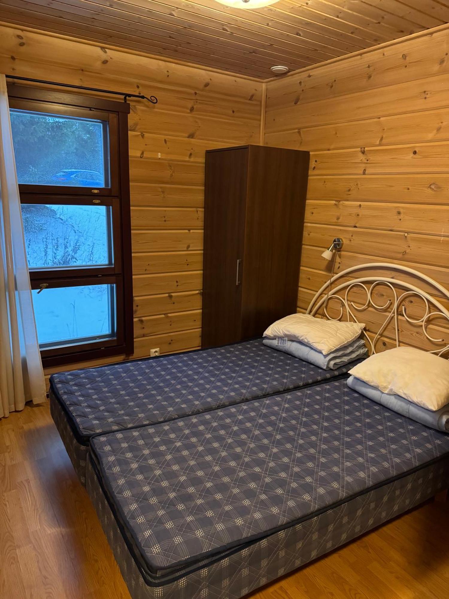 Tiiringolf Cottages Nilsia Bagian luar foto