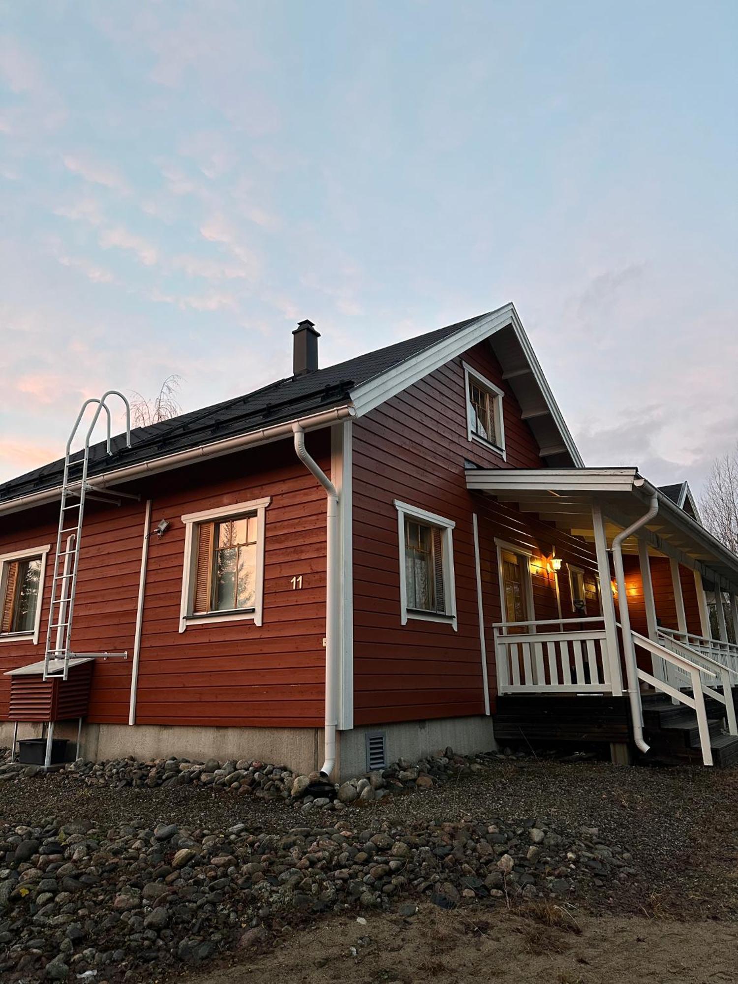 Tiiringolf Cottages Nilsia Bagian luar foto