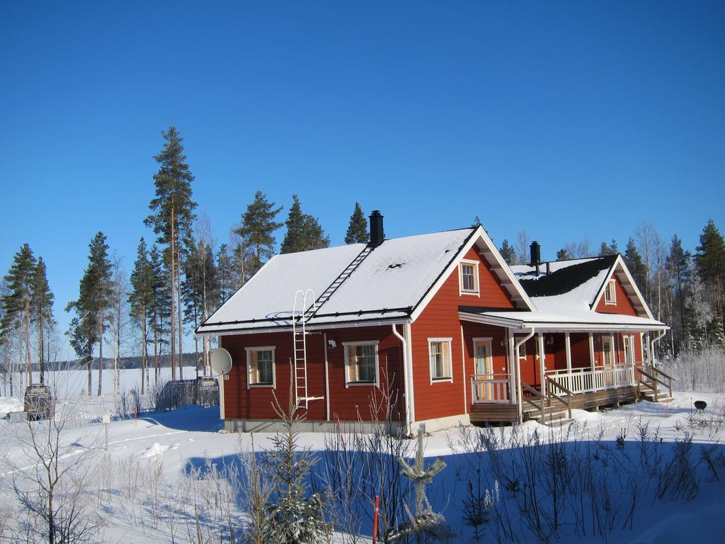 Tiiringolf Cottages Nilsia Bagian luar foto
